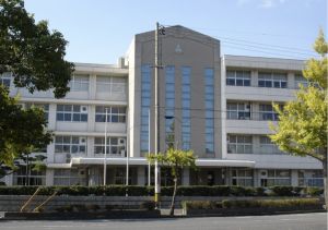 山口県立徳山高等学校.jpeg